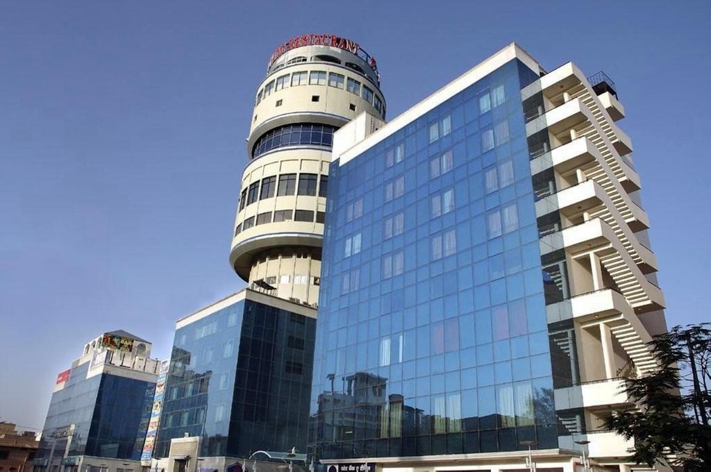 Hotel Om Tower Τζαϊπούρ Εξωτερικό φωτογραφία