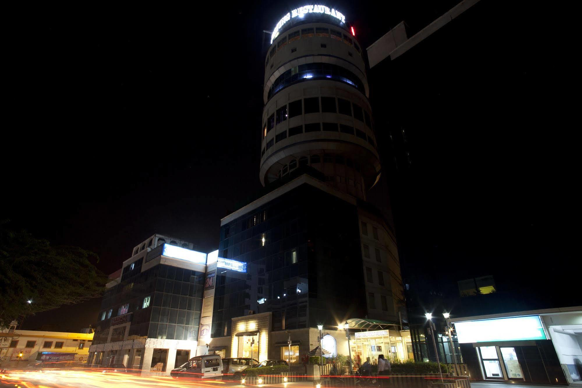 Hotel Om Tower Τζαϊπούρ Εξωτερικό φωτογραφία