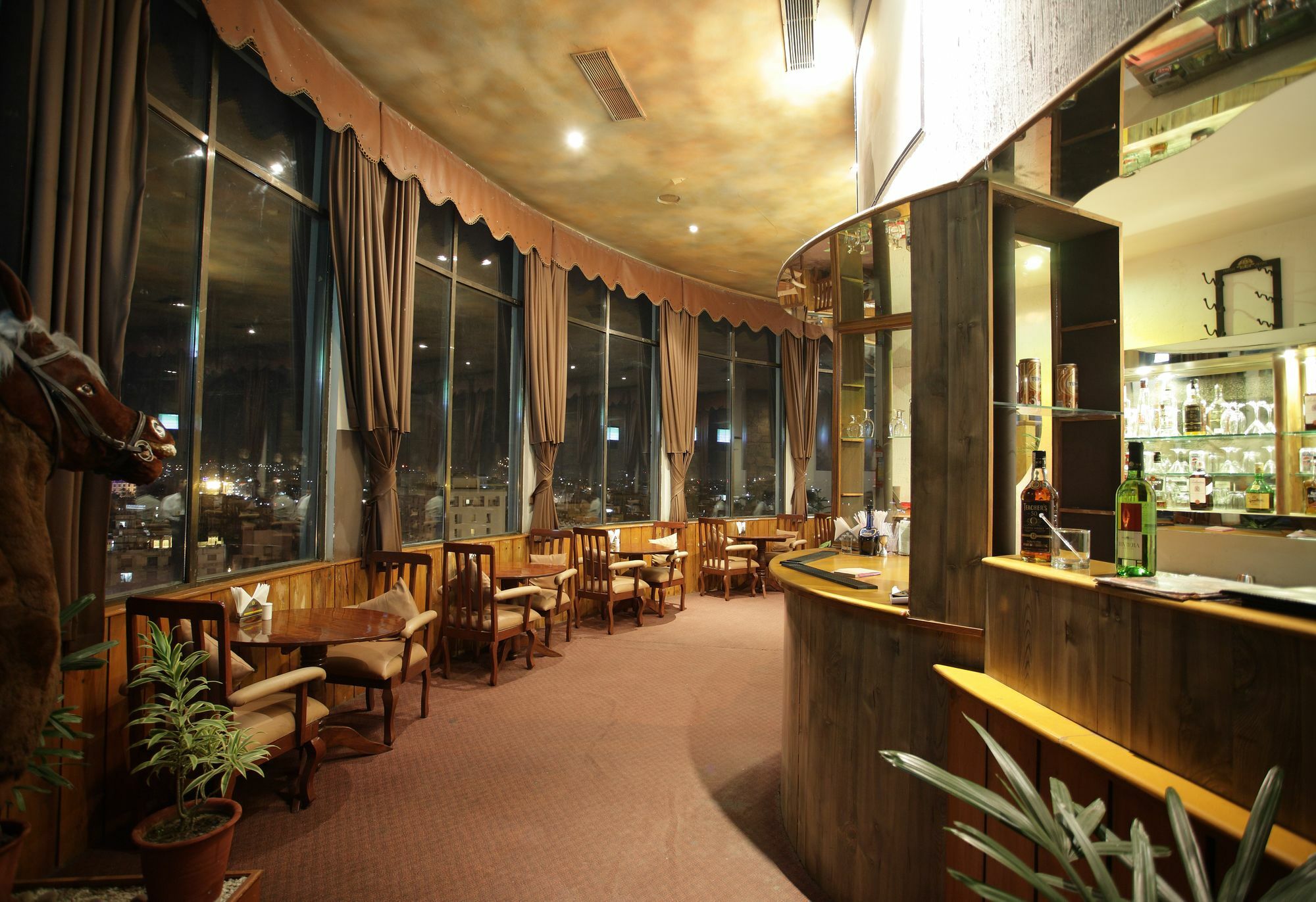 Hotel Om Tower Τζαϊπούρ Εξωτερικό φωτογραφία